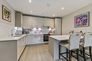 Kitchen- click for photo gallery